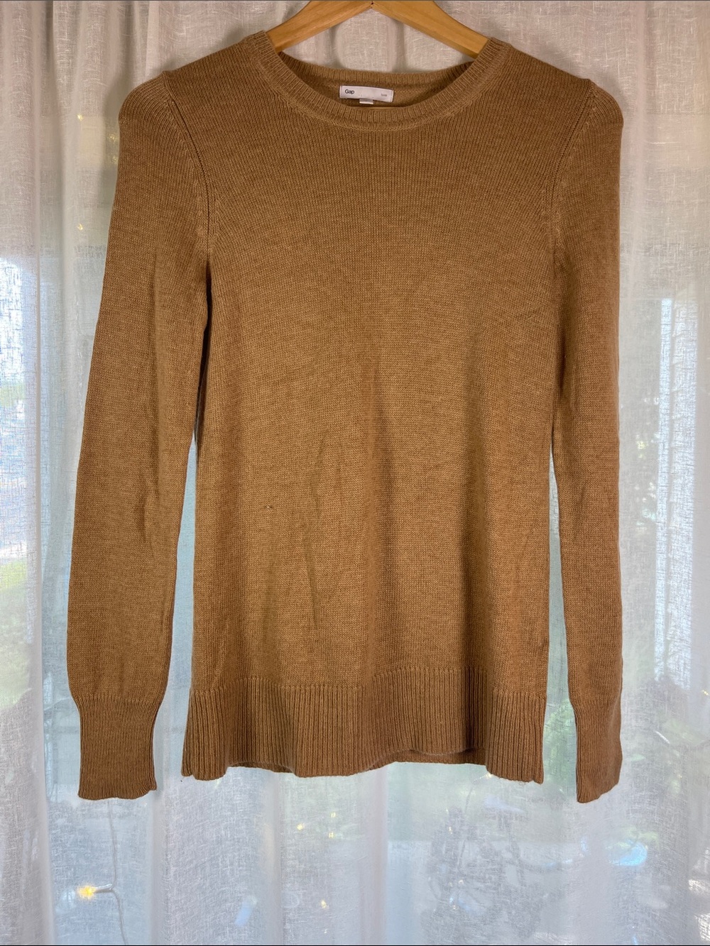GAP Women's Camel Brown Crewneck Sweater